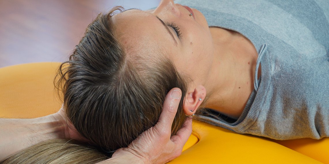 Mobilisation der Halswirbelsäule